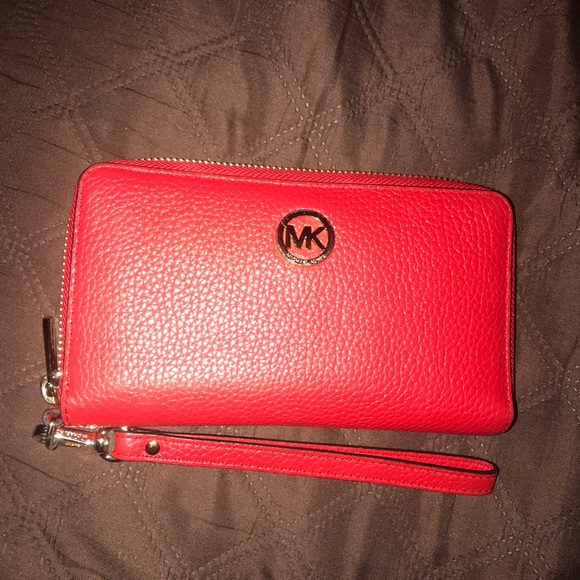 michael kors red wallet